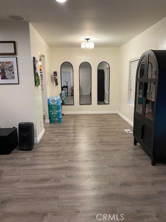 Image 11 of property listing at 1155 S Riverside Avenue S 10, San Bernardino, CA 92376