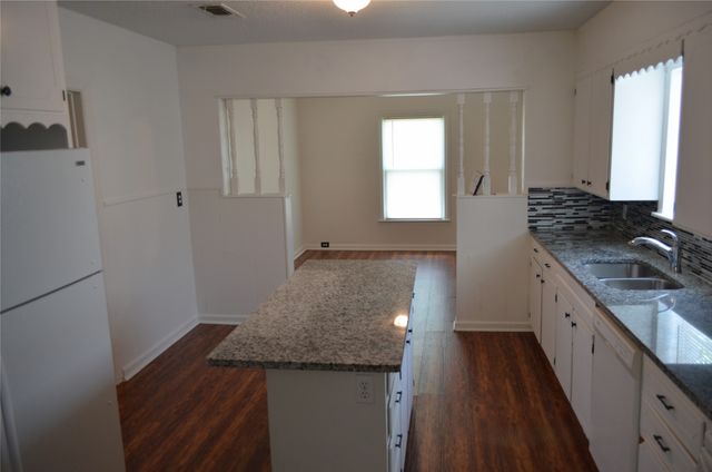 1050 W Dallas Avenue, Cooper, TX 75432