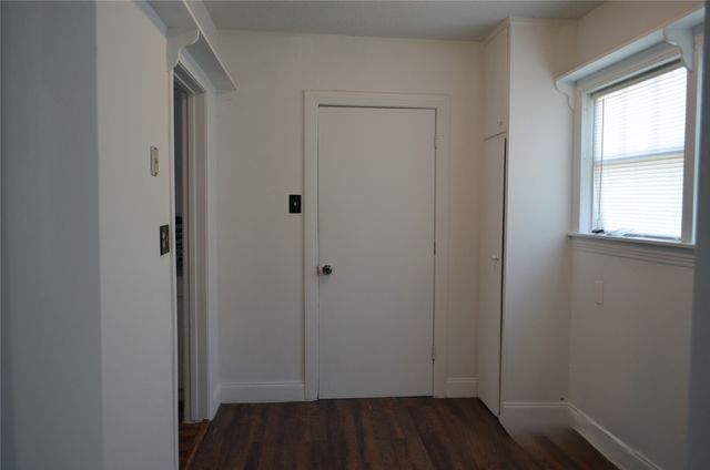 1050 W Dallas Avenue, Cooper, TX 75432