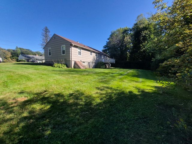 328 Lebanon Hill Rd, Southbridge, MA 01550
