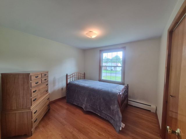 328 Lebanon Hill Rd, Southbridge, MA 01550