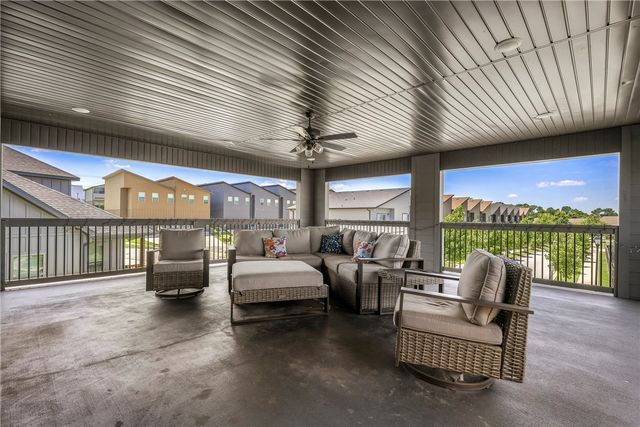 2588 N Justin Drive, Fayetteville, AR 72704