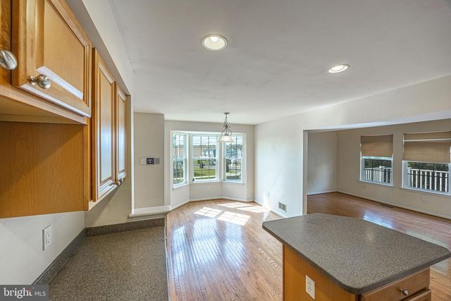 4 FOREST VIEW TER, Hanover, PA 17331