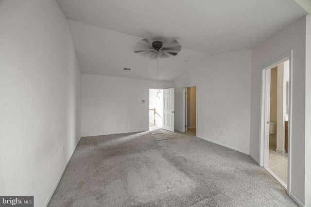 4 FOREST VIEW TER, Hanover, PA 17331