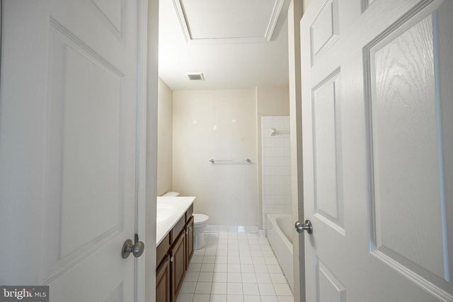 4 FOREST VIEW TER, Hanover, PA 17331