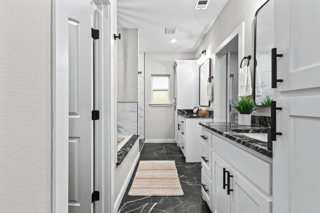 3632 County Road 15100, Blossom, TX 75468