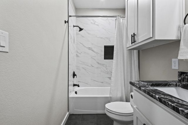 3632 County Road 15100, Blossom, TX 75468