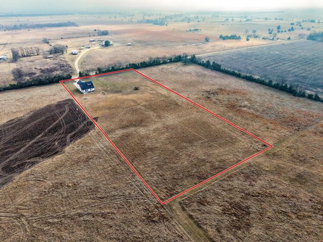 3632 County Road 15100, Blossom, TX 75468