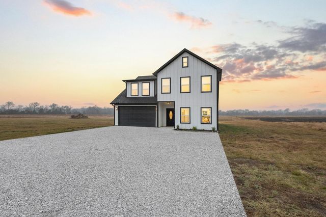 3632 County Road 15100, Blossom, TX 75468