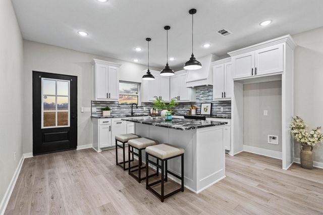 3632 County Road 15100, Blossom, TX 75468