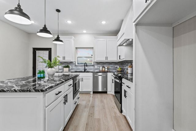 3632 County Road 15100, Blossom, TX 75468