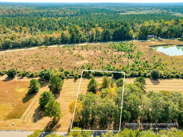 130 Cypress Point, Wallace, NC 28466