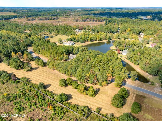 130 Cypress Point, Wallace, NC 28466