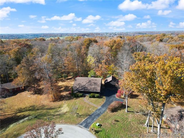 1022 Broadleaf Court, Lanesville, IN 47136