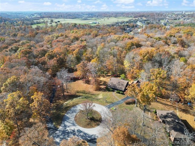 1022 Broadleaf Court, Lanesville, IN 47136