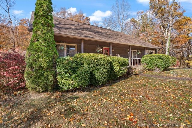 1022 Broadleaf Court, Lanesville, IN 47136