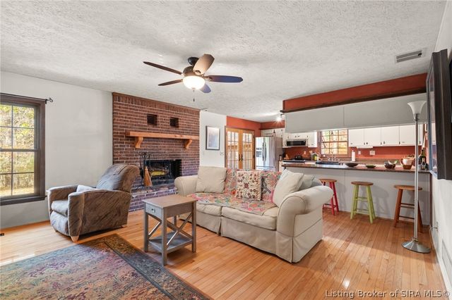 1022 Broadleaf Court, Lanesville, IN 47136