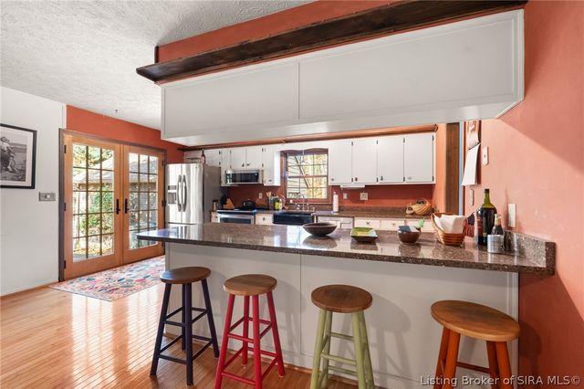 1022 Broadleaf Court, Lanesville, IN 47136