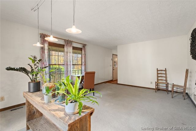 1022 Broadleaf Court, Lanesville, IN 47136