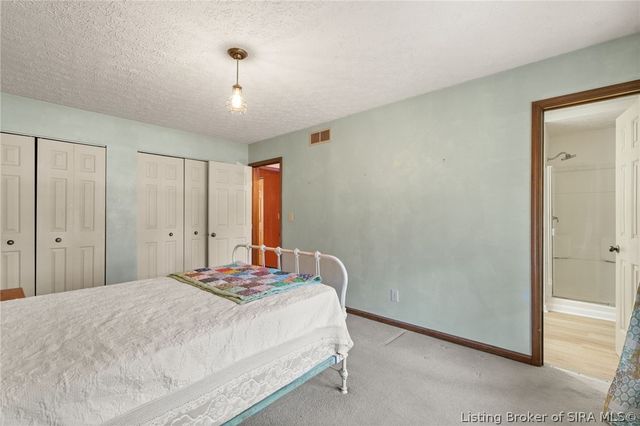 1022 Broadleaf Court, Lanesville, IN 47136