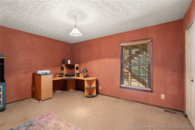 1022 Broadleaf Court, Lanesville, IN 47136