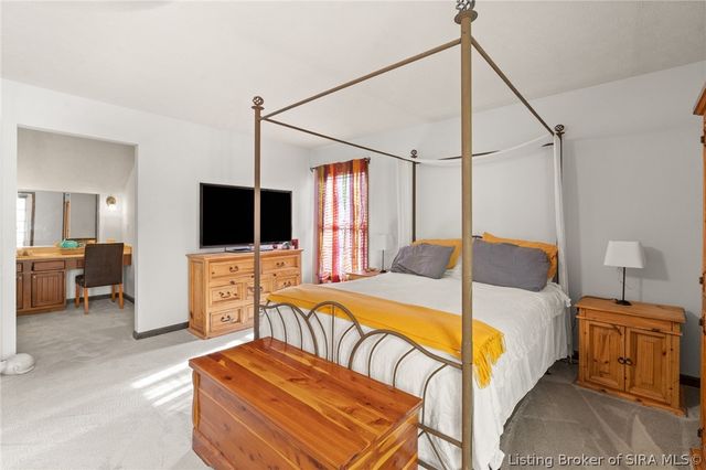 1022 Broadleaf Court, Lanesville, IN 47136