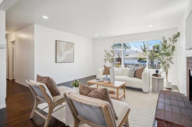 12 Cadiz Court, Pacifica, CA 94044