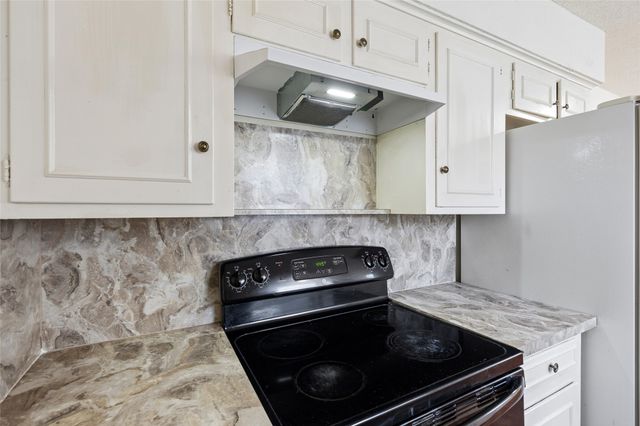 6609 Vega Drive, Fort Worth, TX 76133