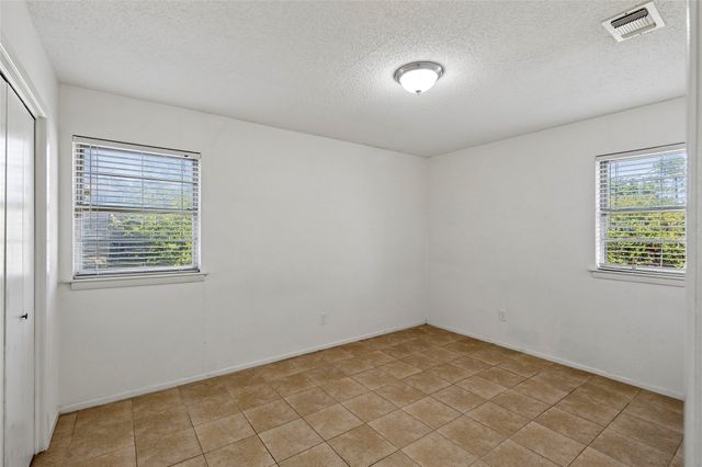 6609 Vega Drive, Fort Worth, TX 76133