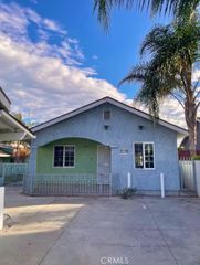 1340 W 109 Street 1/2, Los Angeles, CA 90044