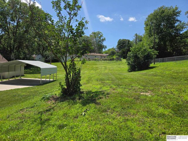 224 S 12TH Street, Plattsmouth, NE 68048