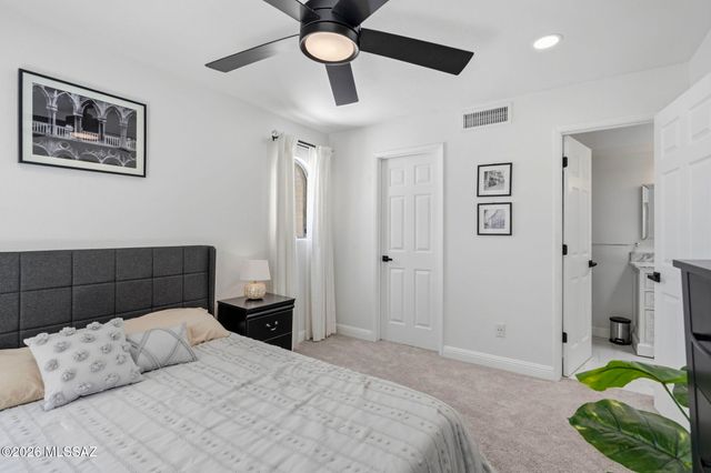 6480 N Green Briar Drive, Tucson, AZ 85718