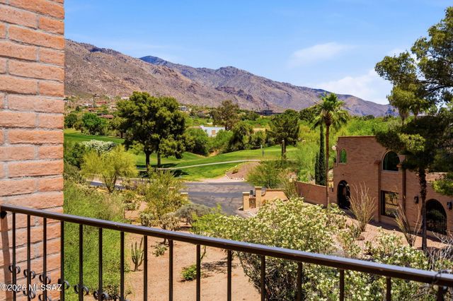 6480 N Green Briar Drive, Tucson, AZ 85718
