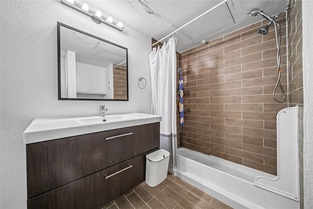 4777 Cedar Springs Road 3Q, Dallas, TX 75219