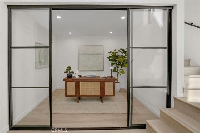 58 66th, Long Beach, CA 90803