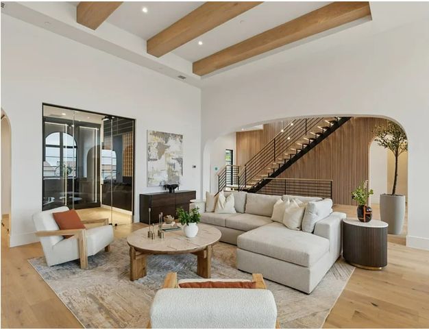 13705 Trail Creek Place, Dallas, TX 75240