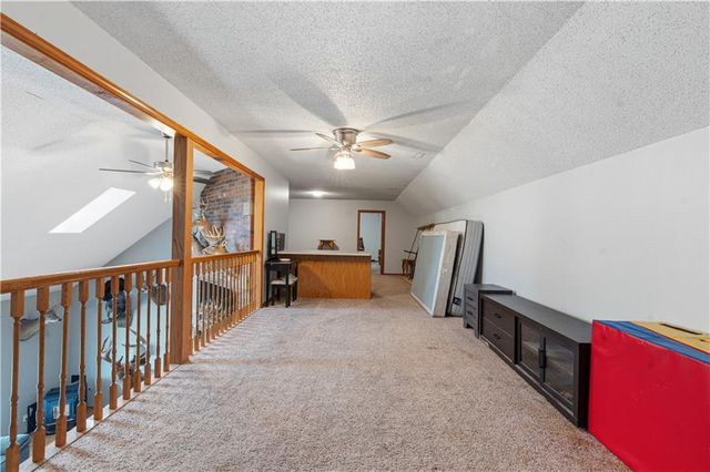 11449 Starr School Road, Odessa, MO 64076