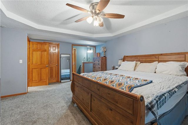 11449 Starr School Road, Odessa, MO 64076