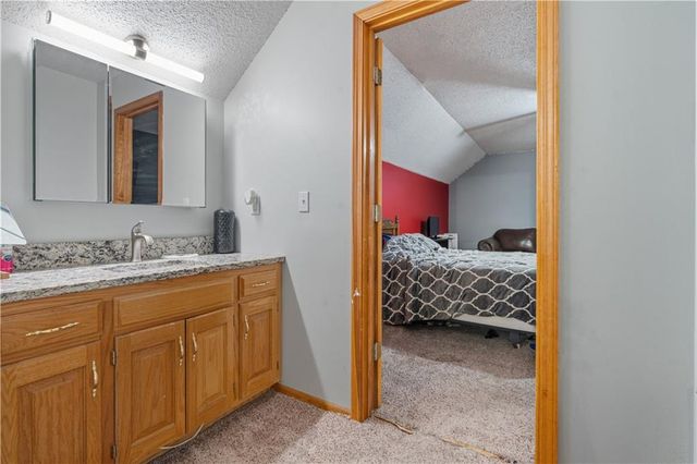 11449 Starr School Road, Odessa, MO 64076