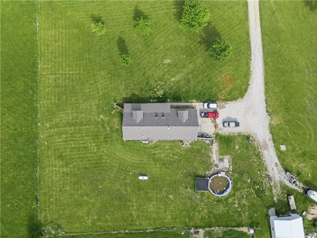 11449 Starr School Road, Odessa, MO 64076