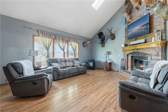 11449 Starr School Road, Odessa, MO 64076