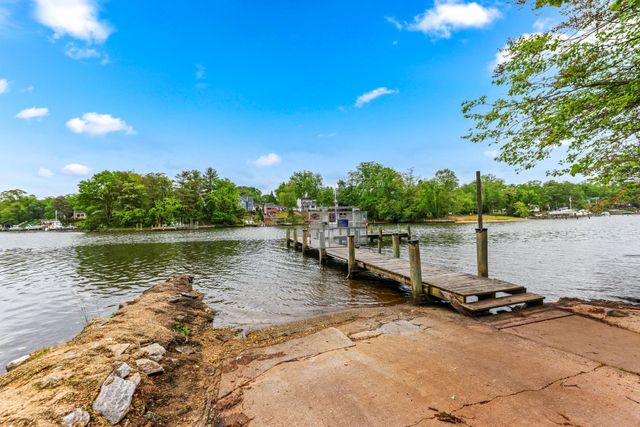 141 NORTH DR, Pasadena, MD 21122