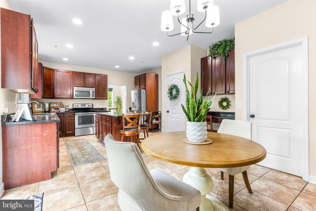 141 NORTH DR, Pasadena, MD 21122
