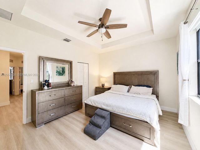 10545 W 32nd Ln 0, Hialeah, FL 33018