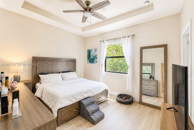 10545 W 32nd Ln 0, Hialeah, FL 33018