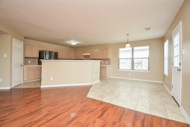 15426 Lynford Crest Drive, Houston, TX 77083