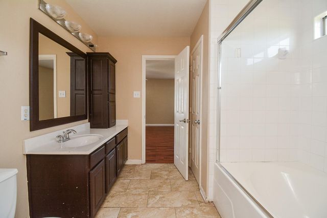 15426 Lynford Crest Drive, Houston, TX 77083
