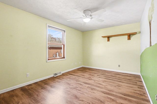 285 E 1st Street, Braidwood, IL 60408