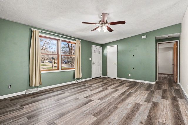 285 E 1st Street, Braidwood, IL 60408