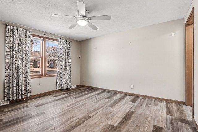 285 E 1st Street, Braidwood, IL 60408